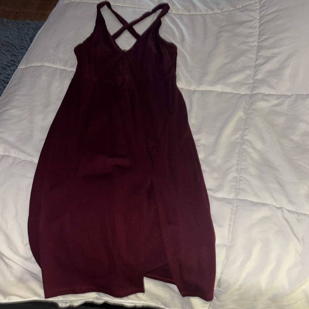 Burgundy bodycon dress